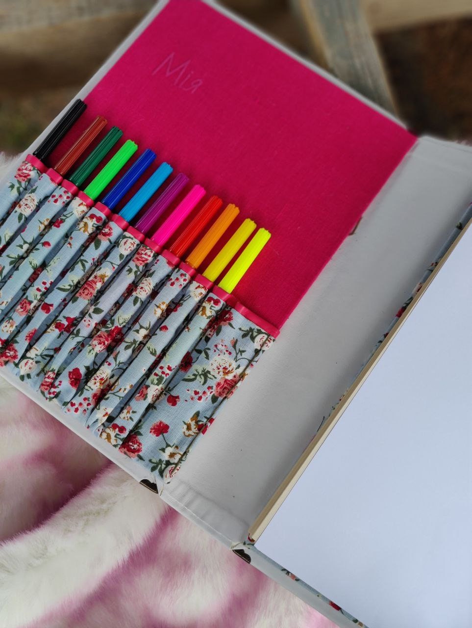 Young artist's kit Personalized album for flipchat coloring page variables